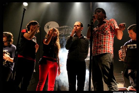 El Quinteto Negro La Boca continúa rescatando la gesta anarquista